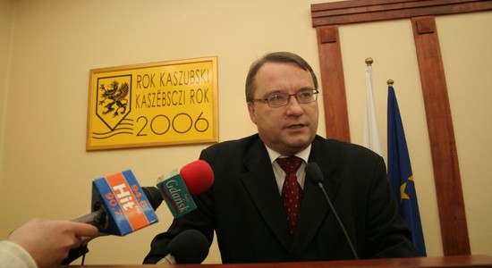 Minister listy pisze