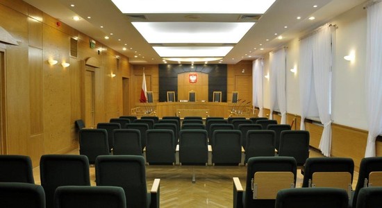 KRS o procedowanych w Sejmie projektach ustaw o Trybunale Konstytucyjnym